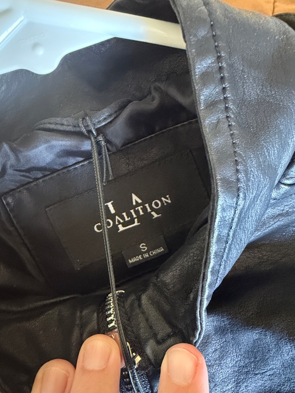 Black Leather Jacket 🖤 - Picture 5 of 7